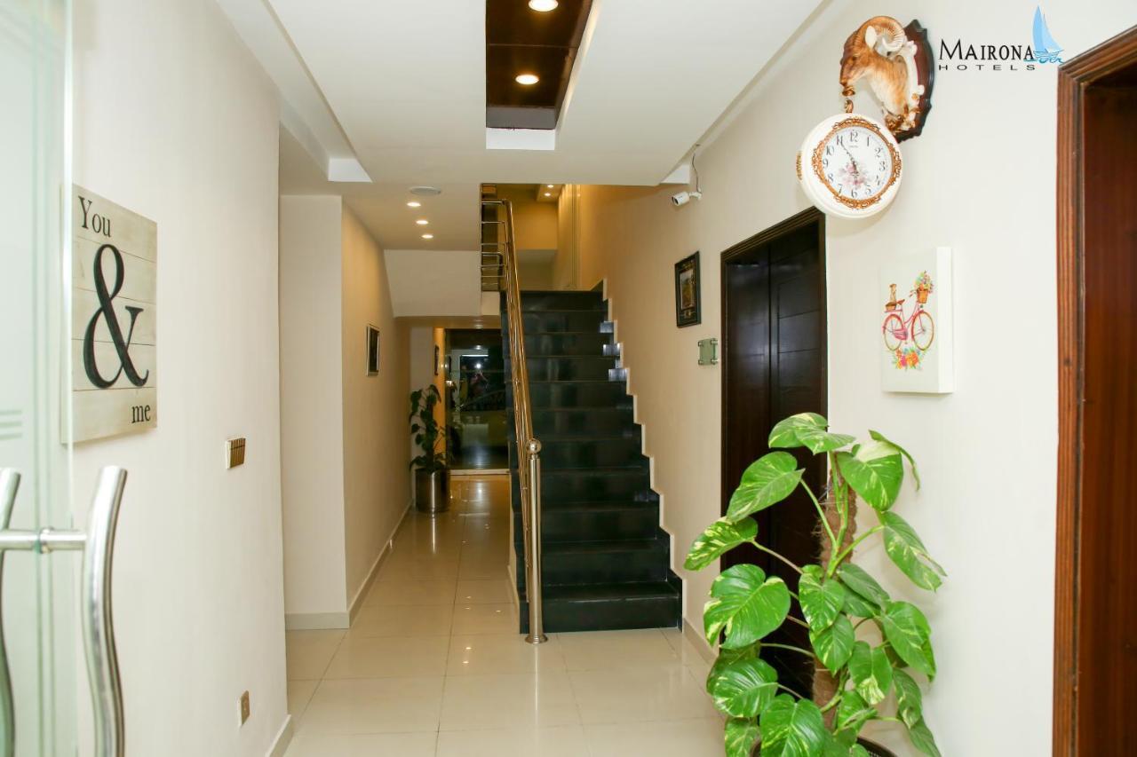 Hotel Mairona Gulberg Lahore Exterior foto