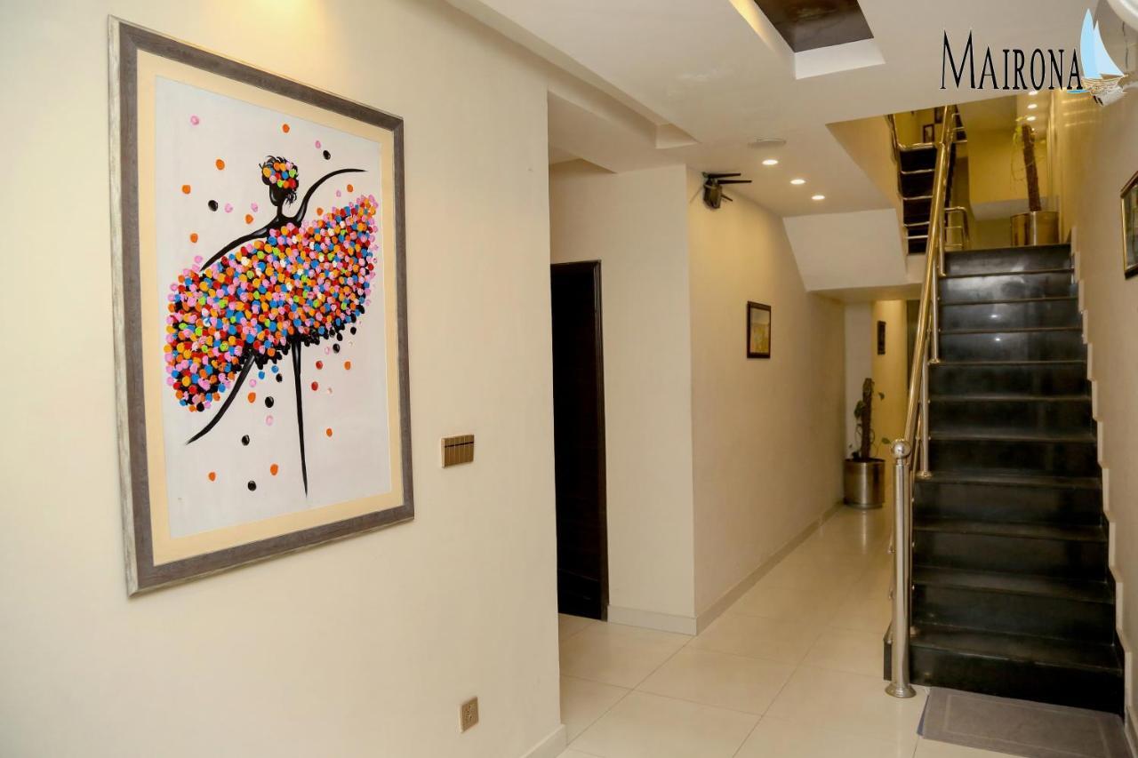 Hotel Mairona Gulberg Lahore Exterior foto